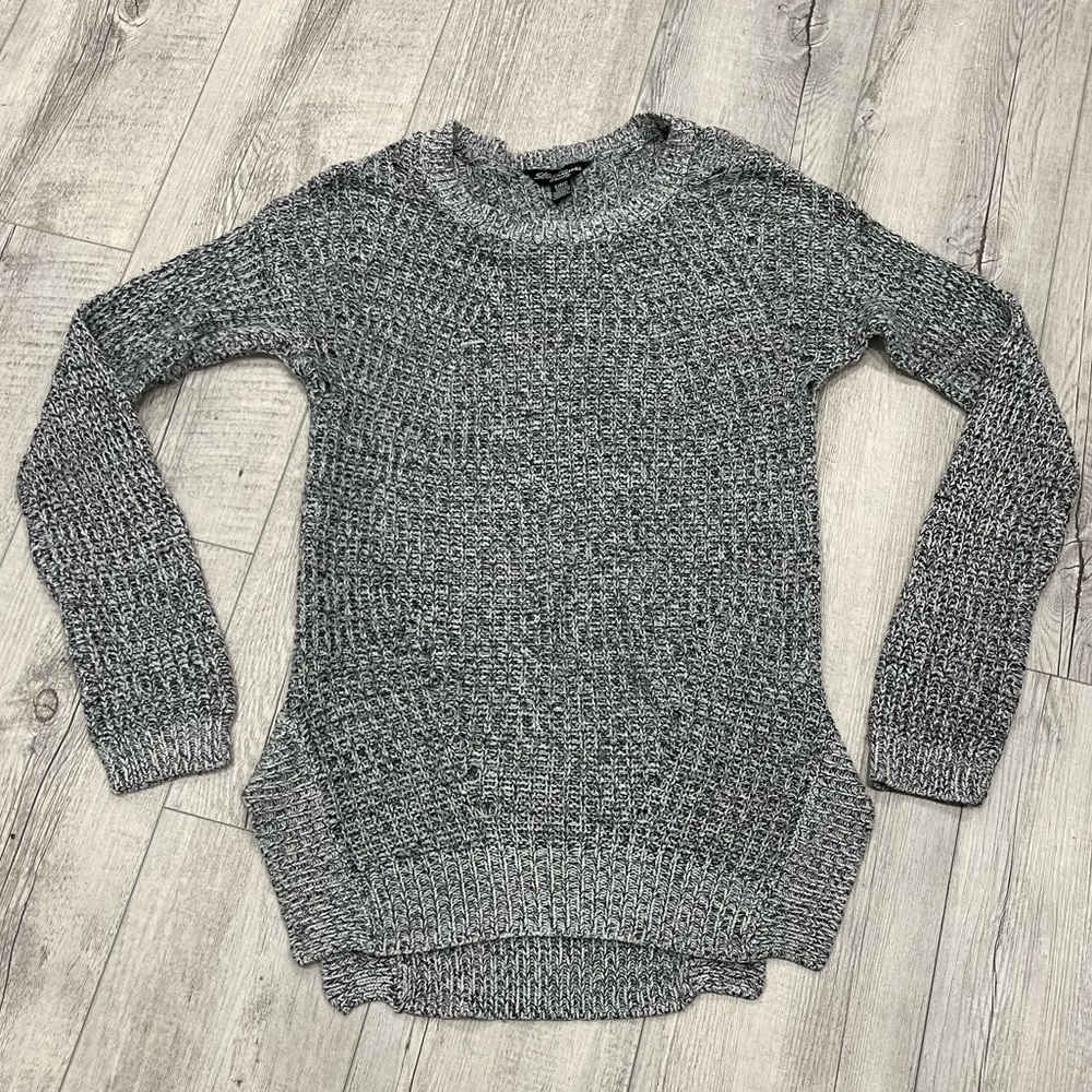 6 for $10 STREETWEAR SOCIETY Women sweater Size US S